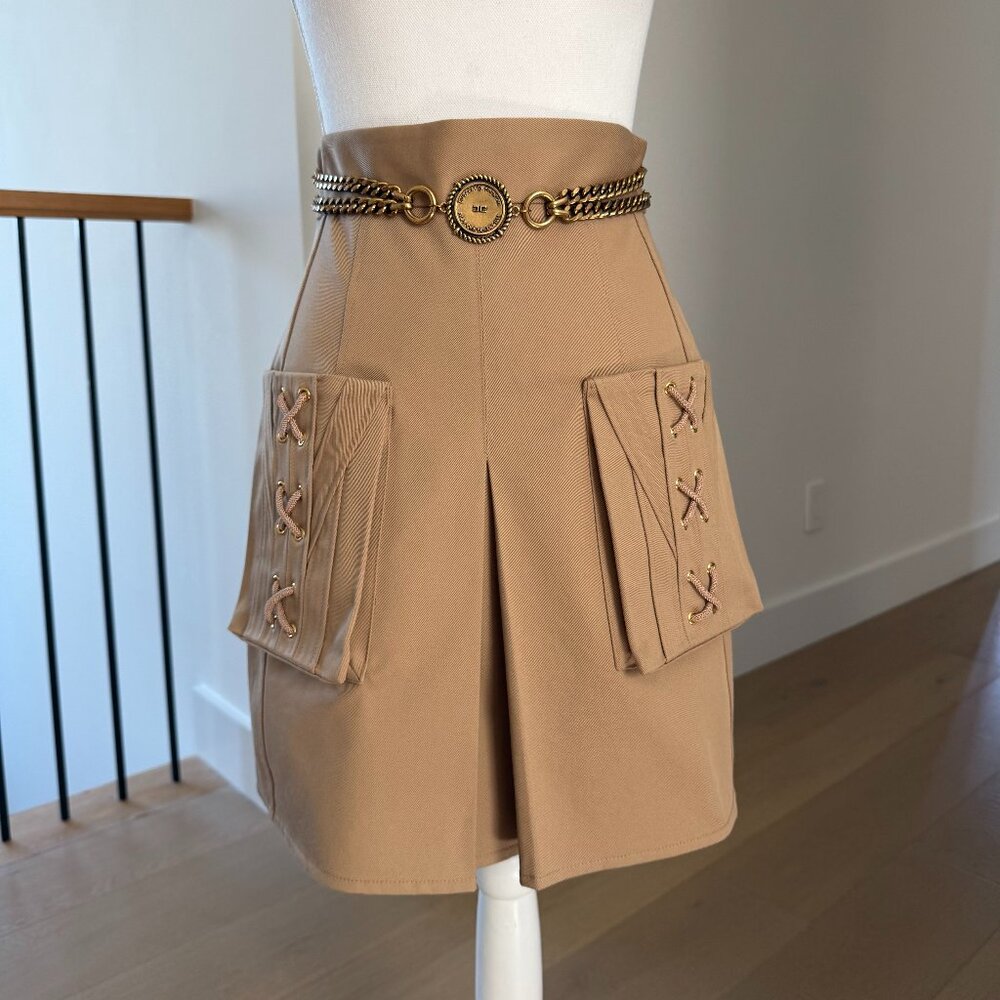 Elisabetta Franchi beige skirt with chain and pockets